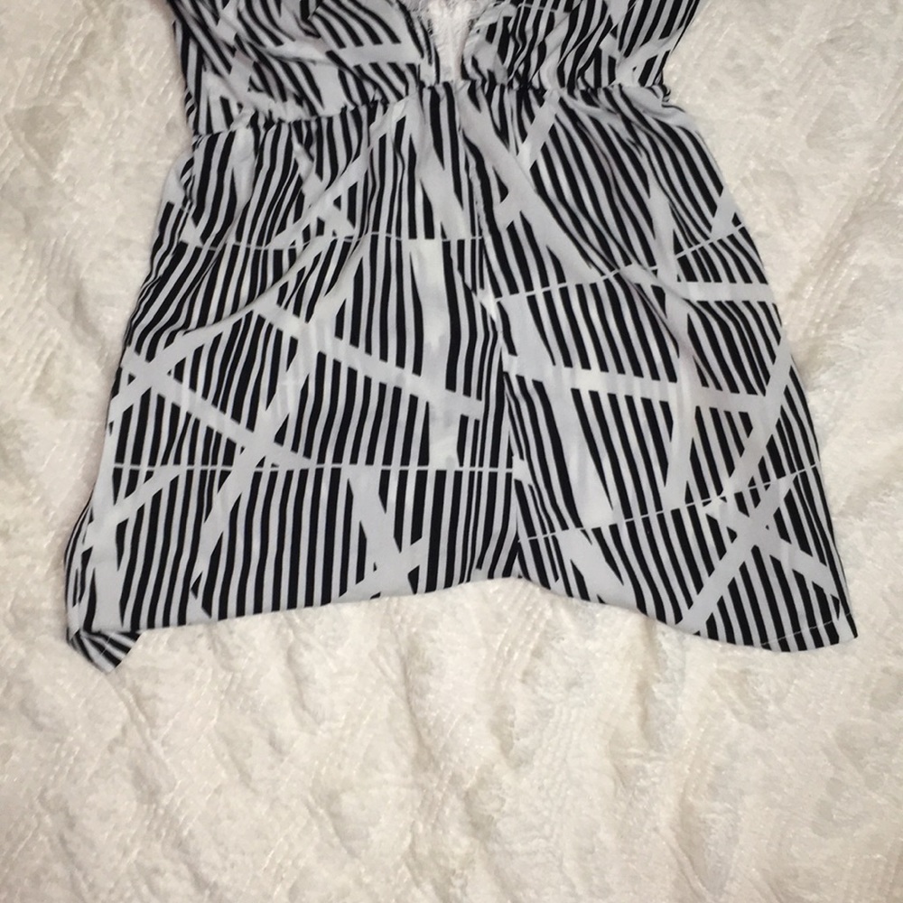 Romper - Picture 4 of 4